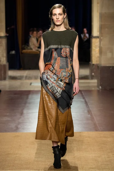 Look 20
